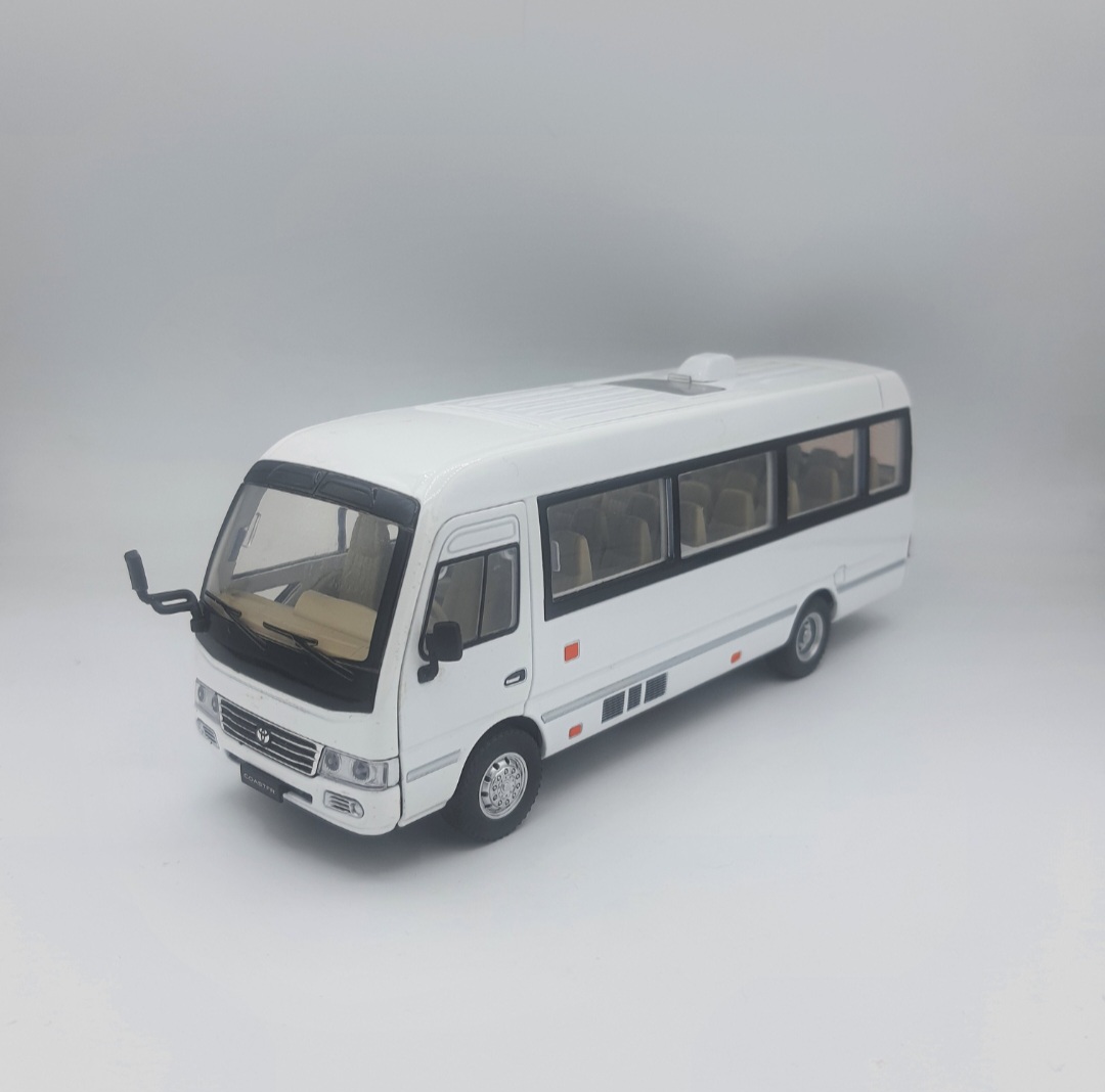 ماکت فلزی اتوبوس تویوتا